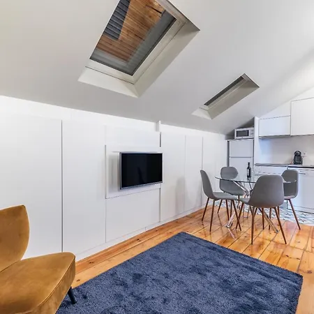 Style And Comfort In Downtown 리스본