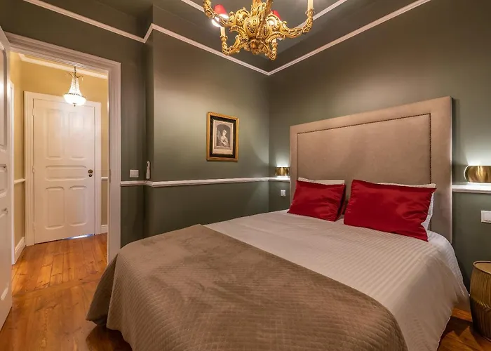 Style And Comfort In Downtown