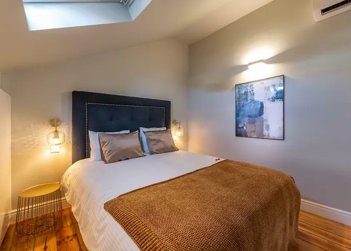 Style And Comfort In Downtown リスボン