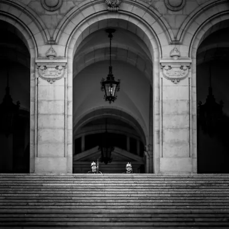 Style And Comfort In Downtown